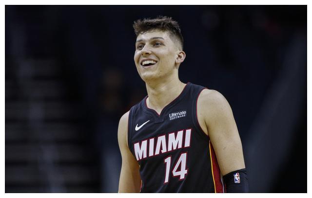 2025中冠奖项公布：厦门队张越包揽最佳球员、最佳射手